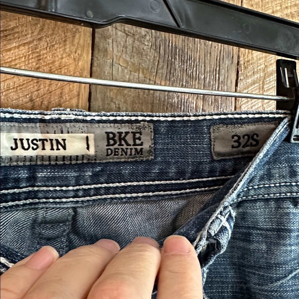 BKE Denim Justin Size 32S 3 Button Fly Flap Back Pockets Bootcut -E4 - Picture 2 of 13